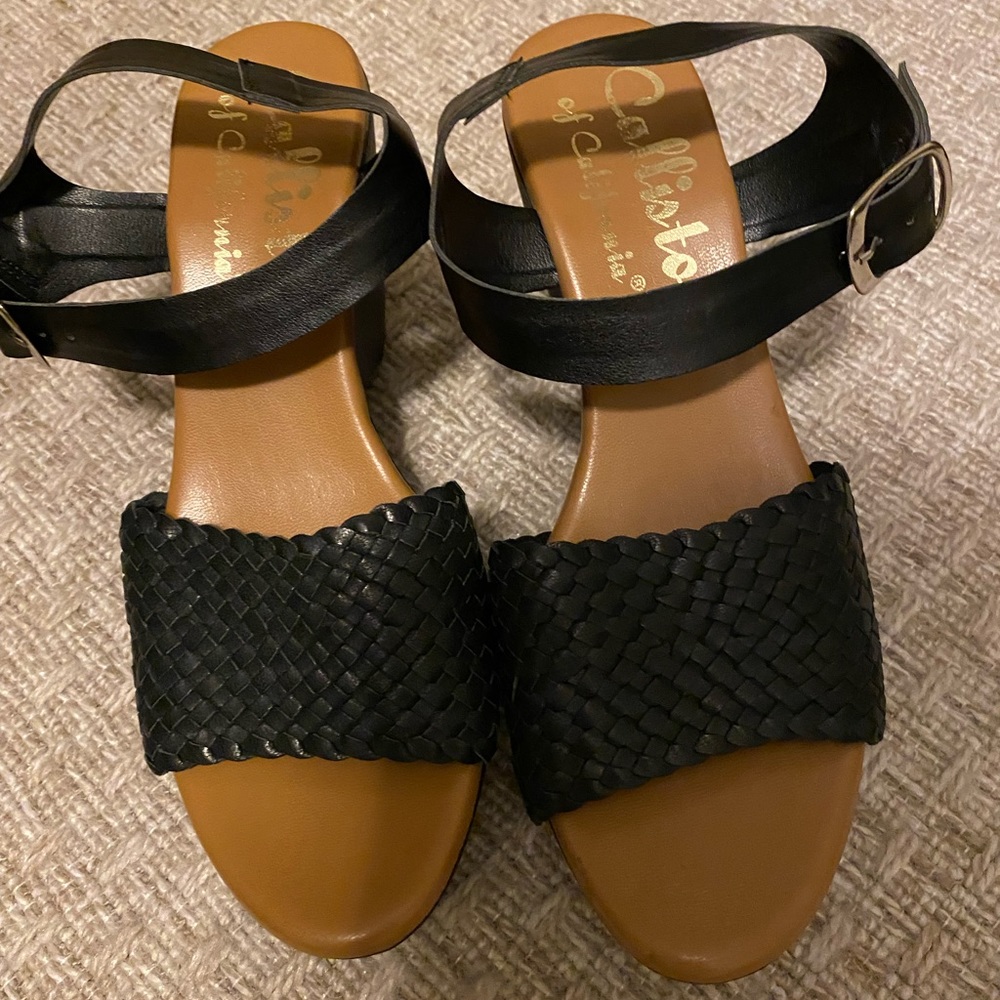 Black woven wedges